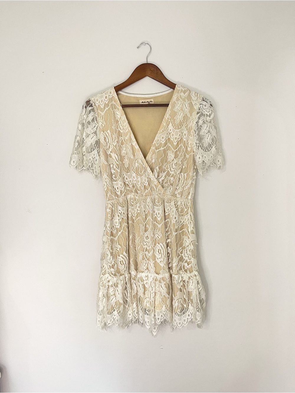 Southern Fried Chics Woman’s Medium White/ Cream Lace Dress